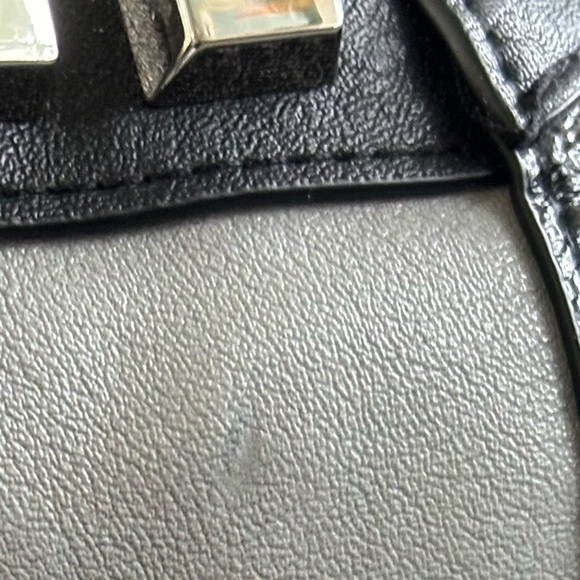 Calgary Luxe Demi Shell RARE!! - Picture 6 of 10